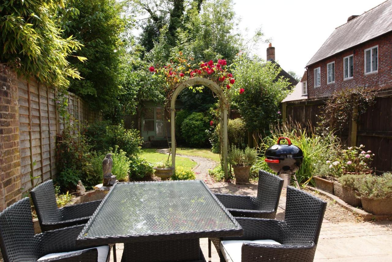 Honeysuckle Cottage- East Meon Exterior foto